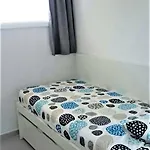 Renovado,vistas Piscina, Aire Acondicionado,wifi