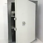 Renovado,vistas Piscina, Aire Acondicionado,wifi Apartamento *