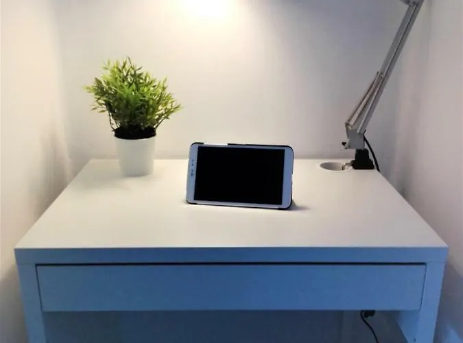 Renovado,vistas Piscina, Aire Acondicionado,wifi شقة *