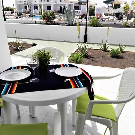 Apartament Renovado,vistas Piscina, Aire Acondicionado,wifi Puerto del Carmen (Lanzarote)