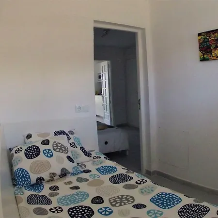 아파트 Renovado,vistas Piscina, Aire Acondicionado,wifi